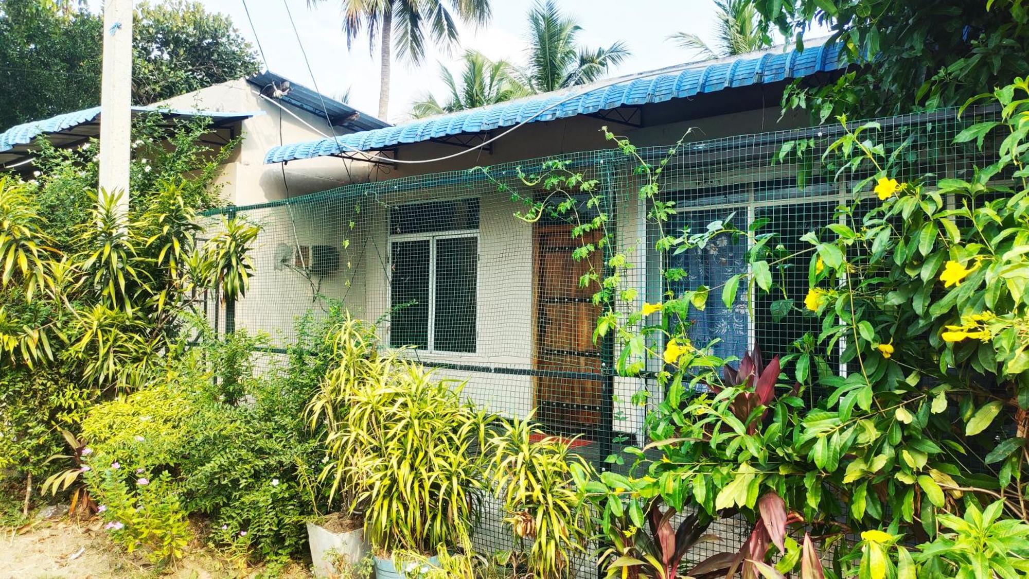 Gal Oya Lakeside Hotel Polwatta Exterior photo